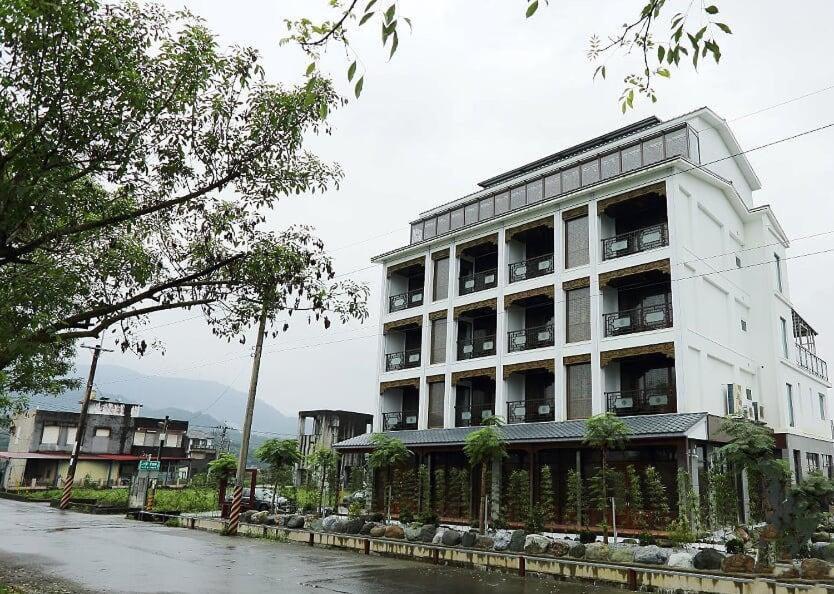 喜樂知足休閒民宿 Dongshan (Yilan) Bagian luar foto